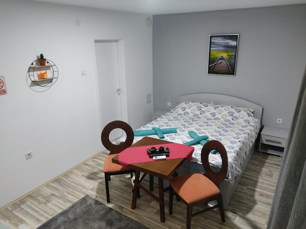 Madox Apartment Ohrid Ngoại thất bức ảnh