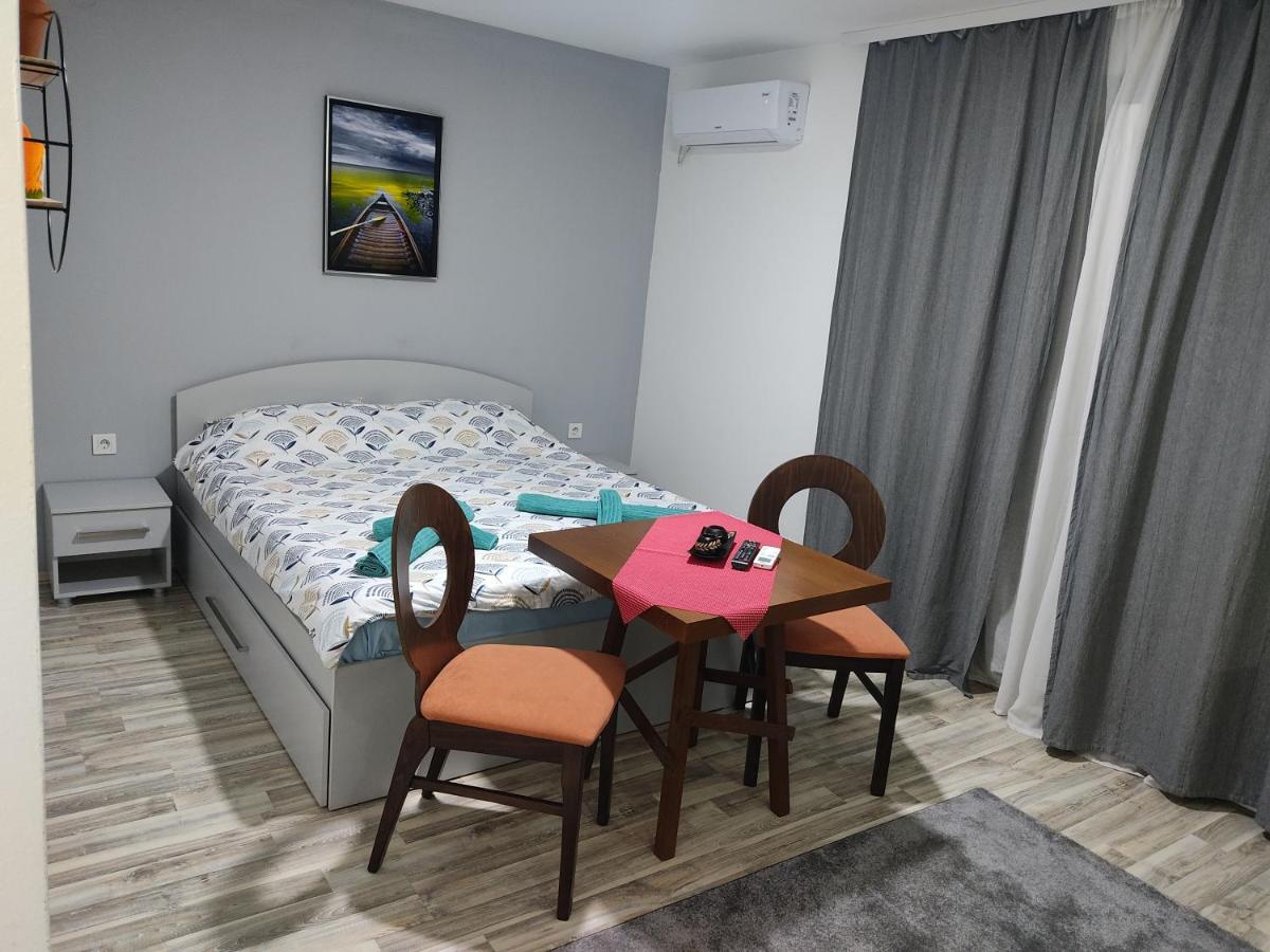Madox Apartment Ohrid Ngoại thất bức ảnh